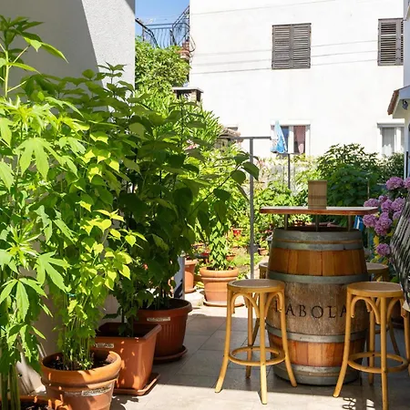 Deluxe Perla בית נופש *