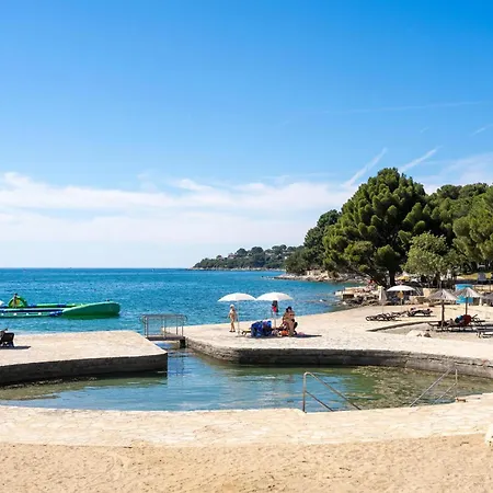 Deluxe Perla בית נופש