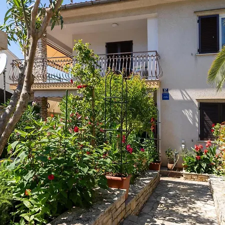 Deluxe Perla Tatil Evi *